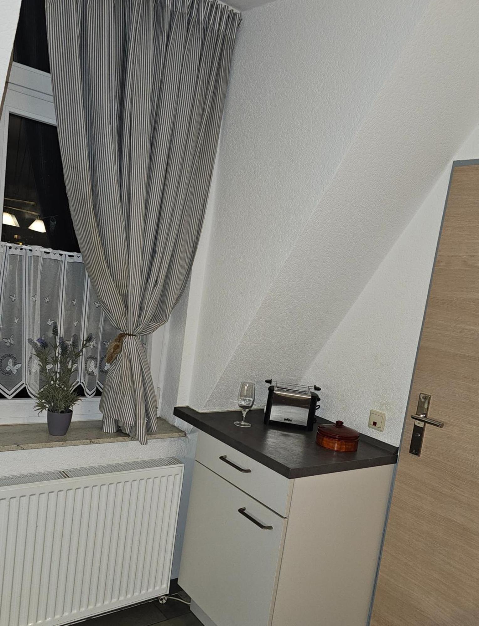 Gemuetl Wohnung Mit Blick Auf Den Hafen Bremerhaven Bagian luar foto